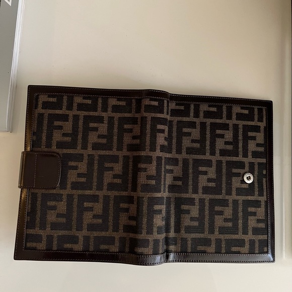 SOLD -Fendi Agenda - Picture 3 of 7